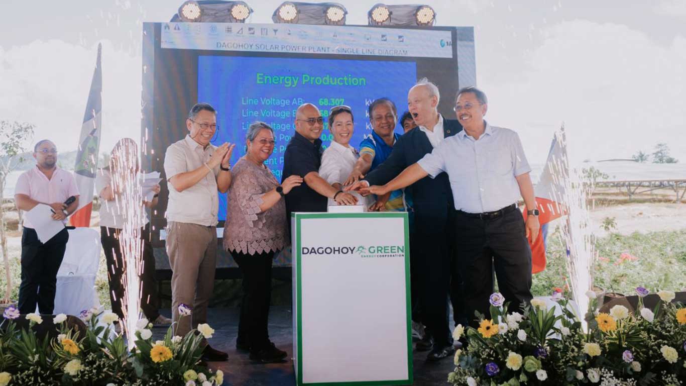 Department of Energy (DOE) Undersecretary Rowena Cristina L. Guevara (2nd from left), together with officers of DOE, PGEC, Taisei Corp., and local officials of Bohol, led DSPP’s switch-on ceremony last Nov. 21, 2024.